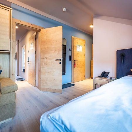 Hotel Zum Mohren Ройтте Екстер'єр фото