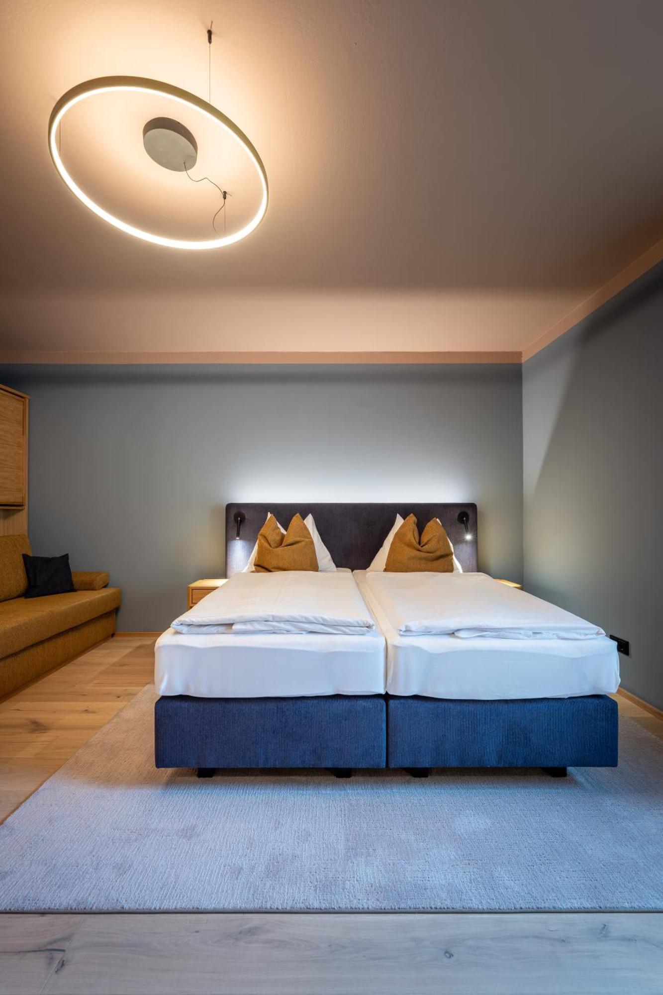 Hotel Zum Mohren Ройтте Екстер'єр фото